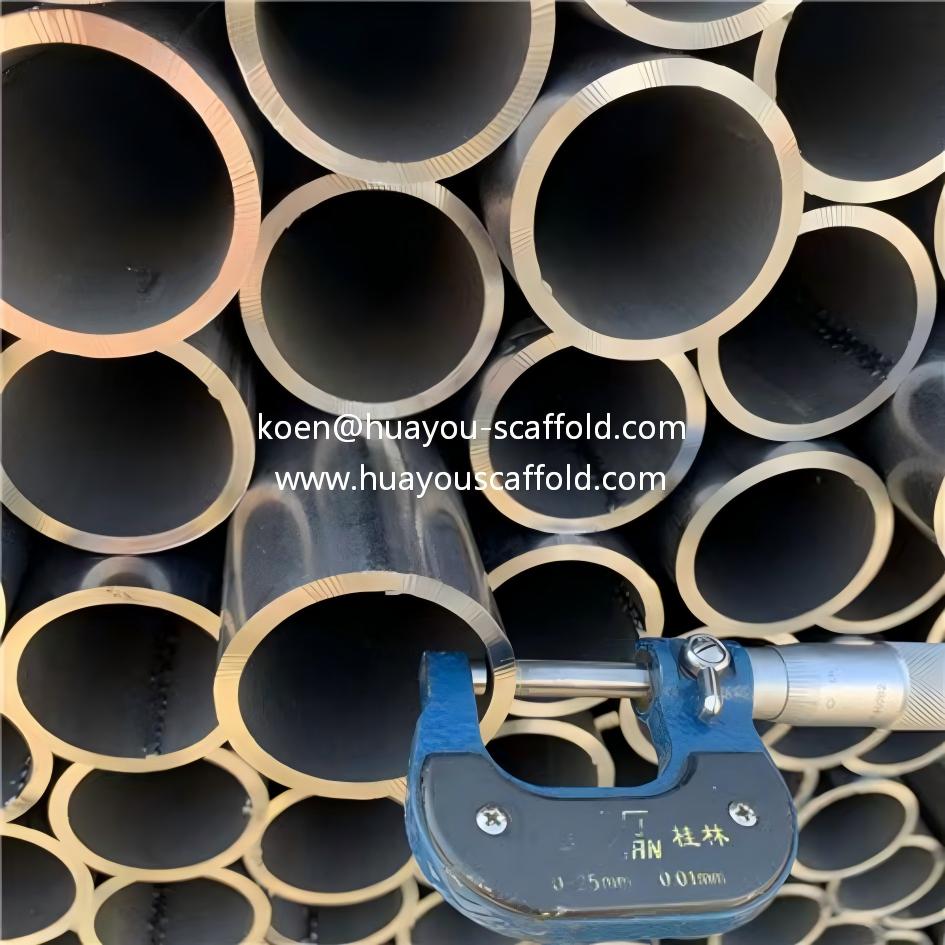 Black Scaffold Tube (4)
