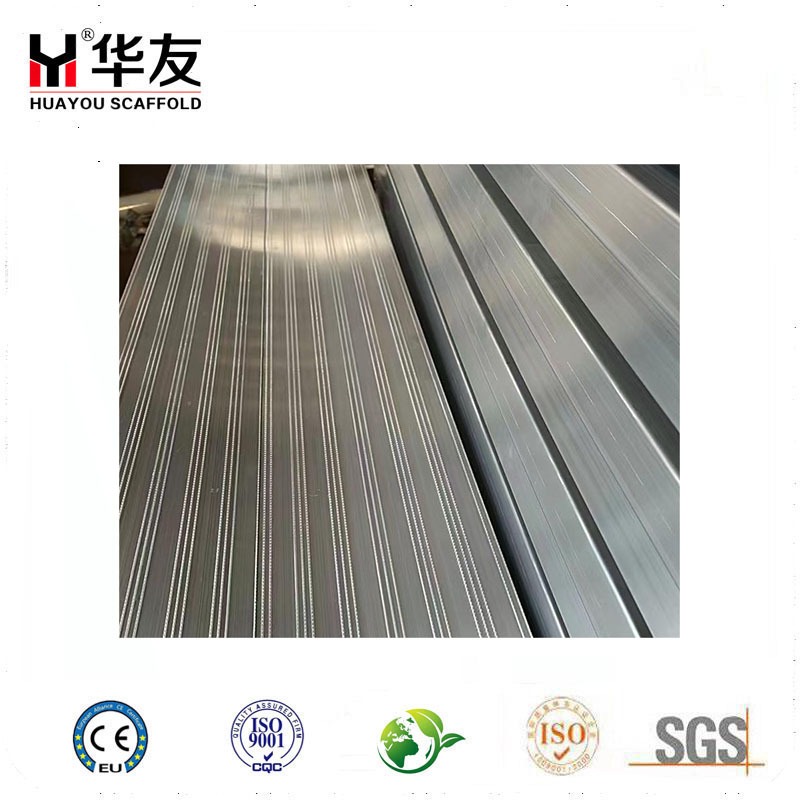 movable aluminium scaffolding.